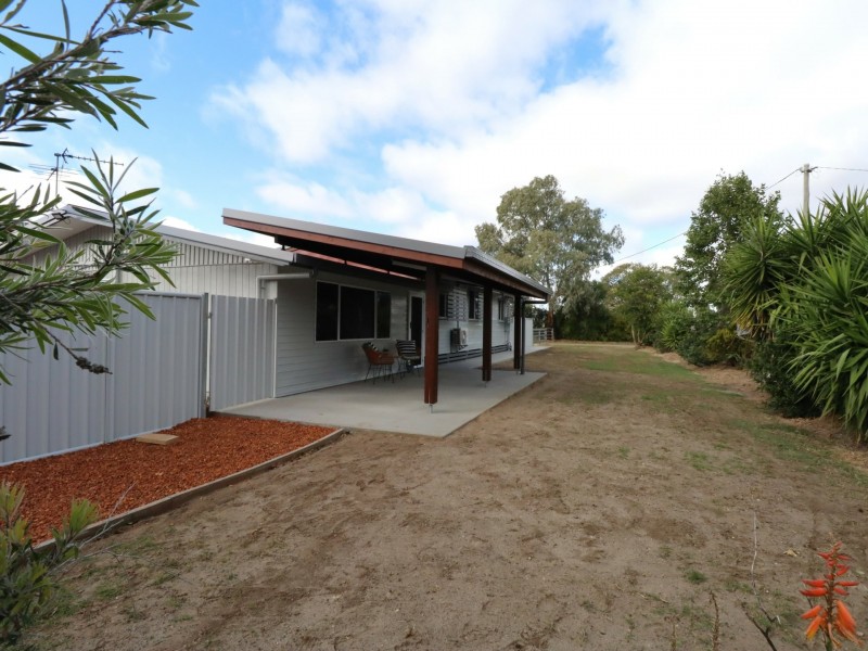 34-38 Edwardes Street, Roma QLD 4455