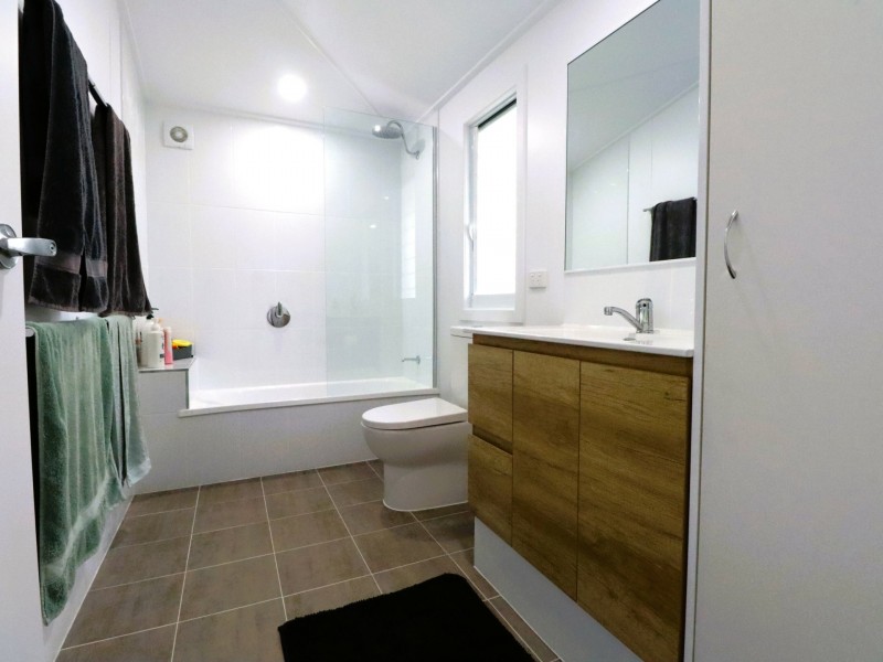 34-38 Edwardes Street, Roma QLD 4455