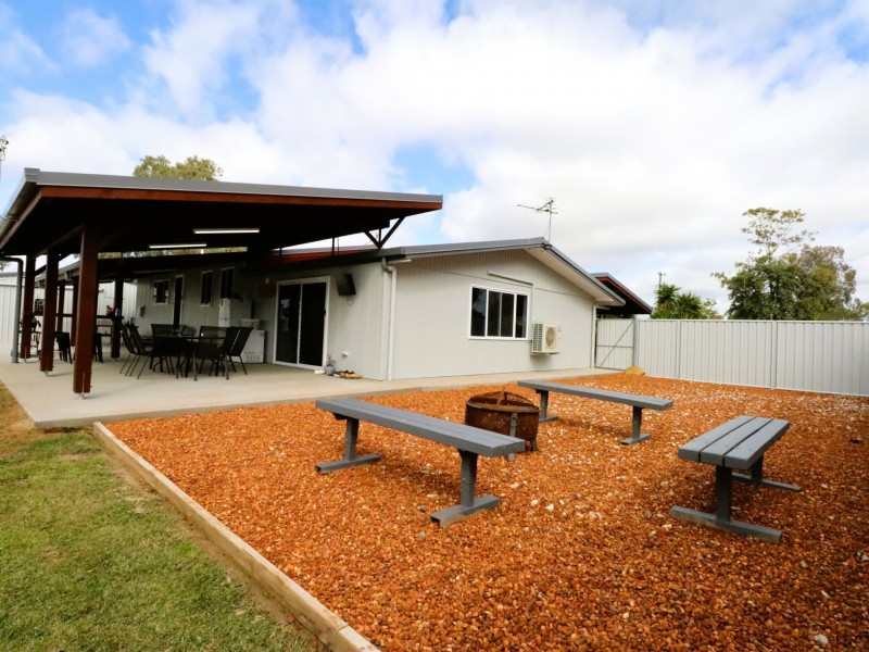 34-38 Edwardes Street, Roma QLD 4455