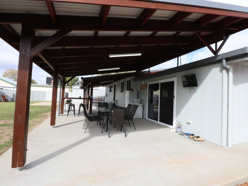 34-38 Edwardes Street, Roma QLD 4455