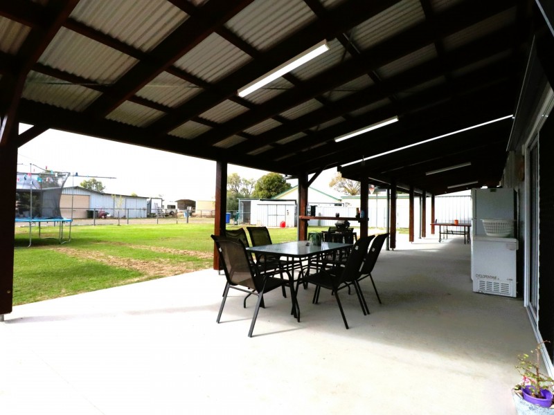 34-38 Edwardes Street, Roma QLD 4455