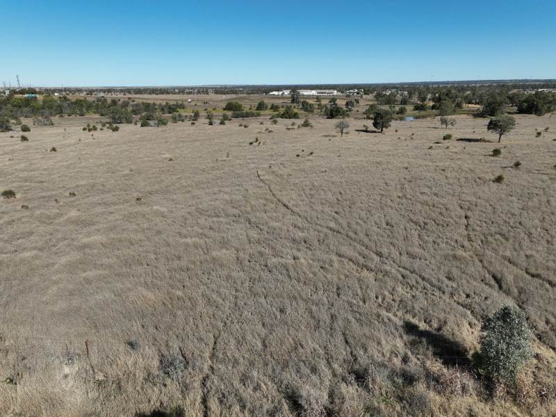 44464 Warrego Highway E, Roma QLD 4455