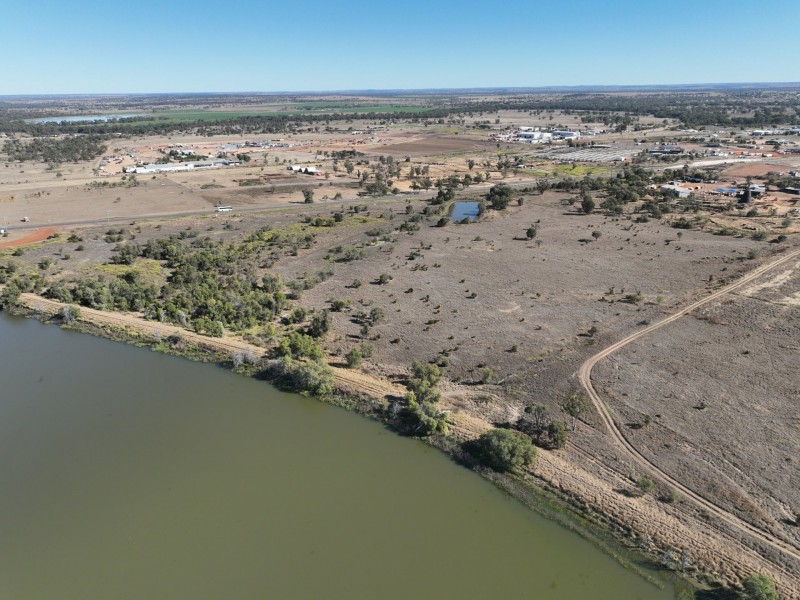 44464 Warrego Highway E, Roma QLD 4455