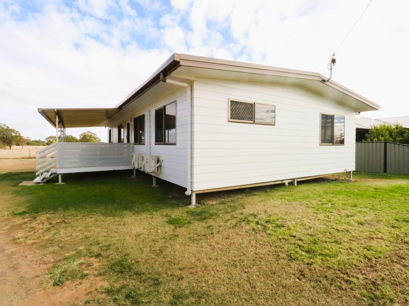 41 Robusta Drive, Roma QLD 4455