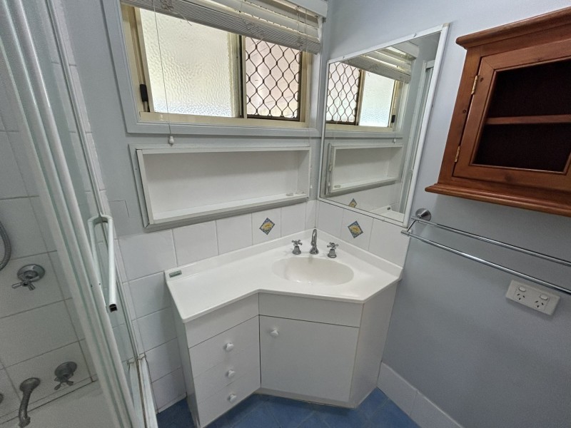 36 Alex Prd, Roma QLD 4455