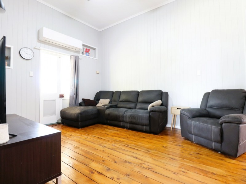 9A Major Street, Roma QLD 4455