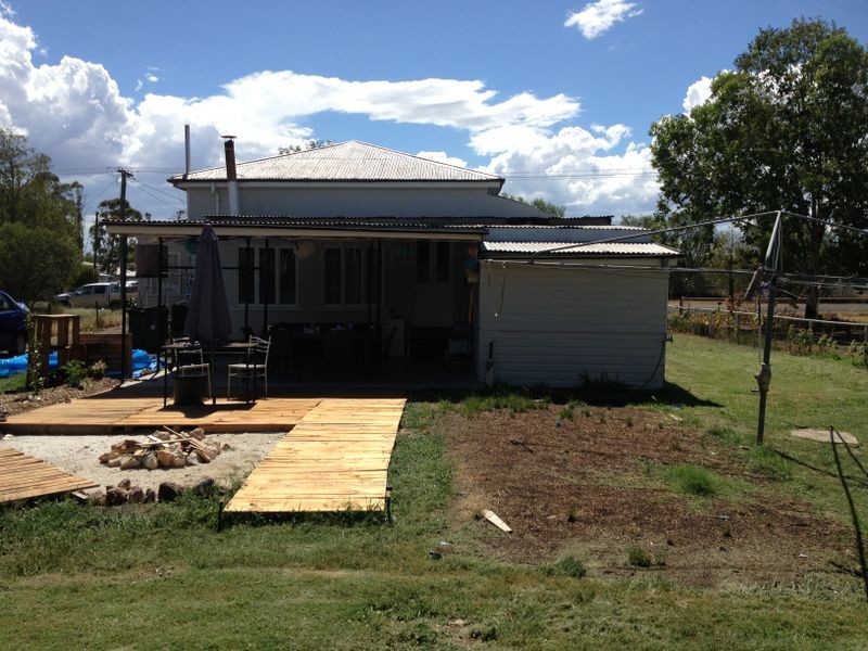 108 Arthur Street, Roma QLD 4455