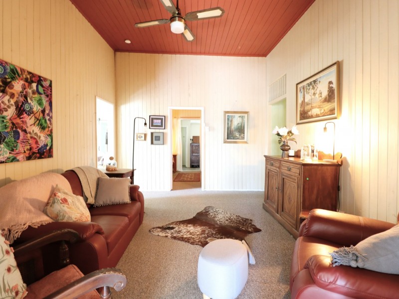 43 – 45 Northern Road, Roma QLD 4455