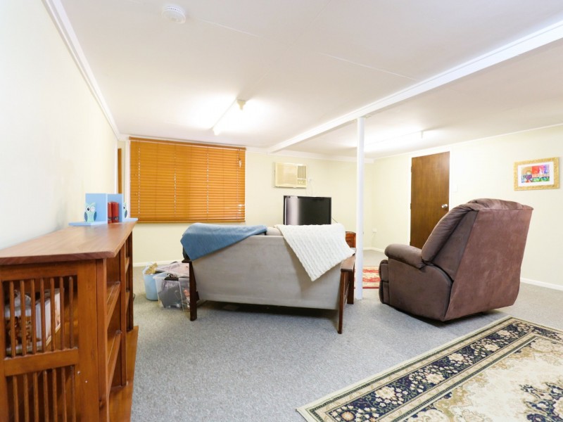 43 – 45 Northern Road, Roma QLD 4455