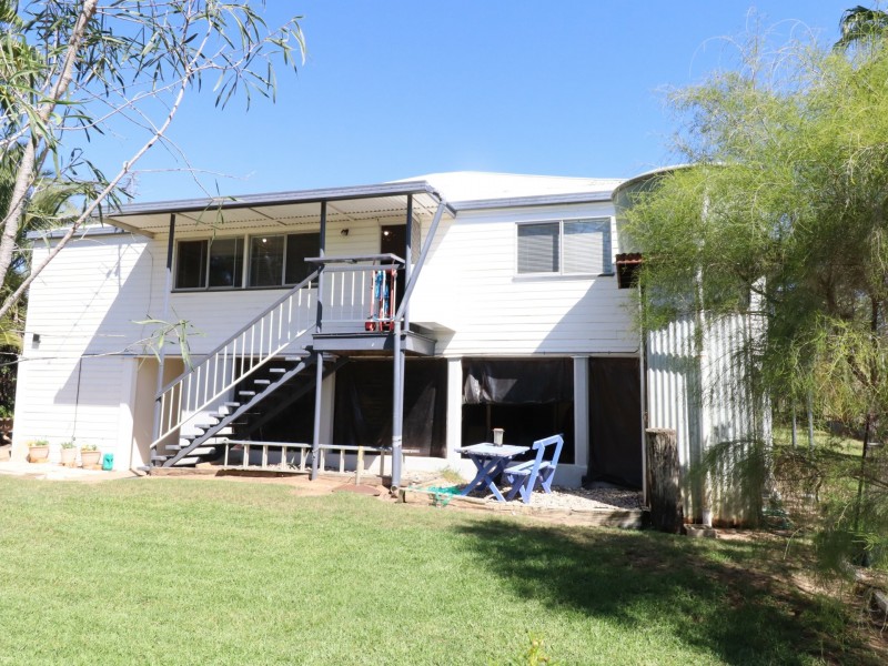 43 – 45 Northern Road, Roma QLD 4455