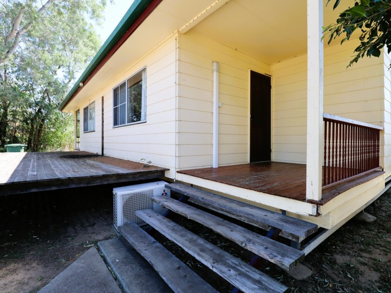 3 Timbury Street, Roma QLD 4455
