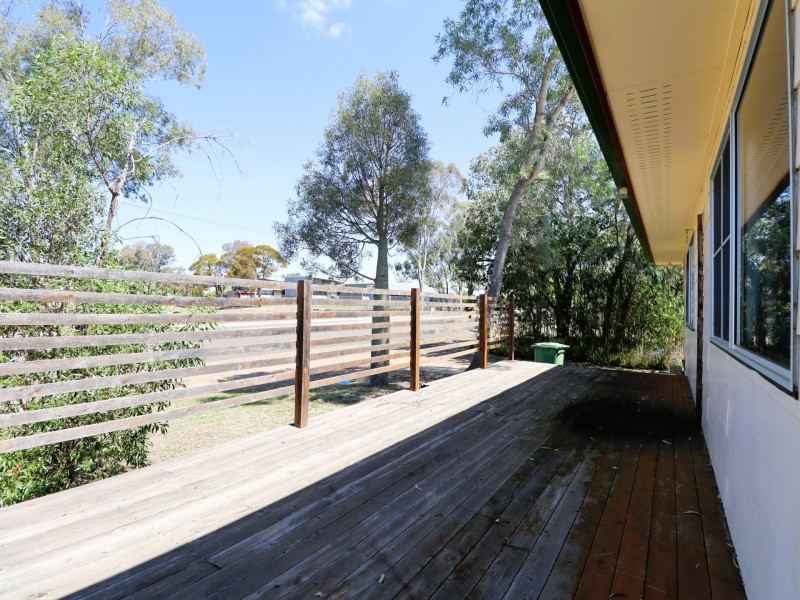 3 Timbury Street, Roma QLD 4455