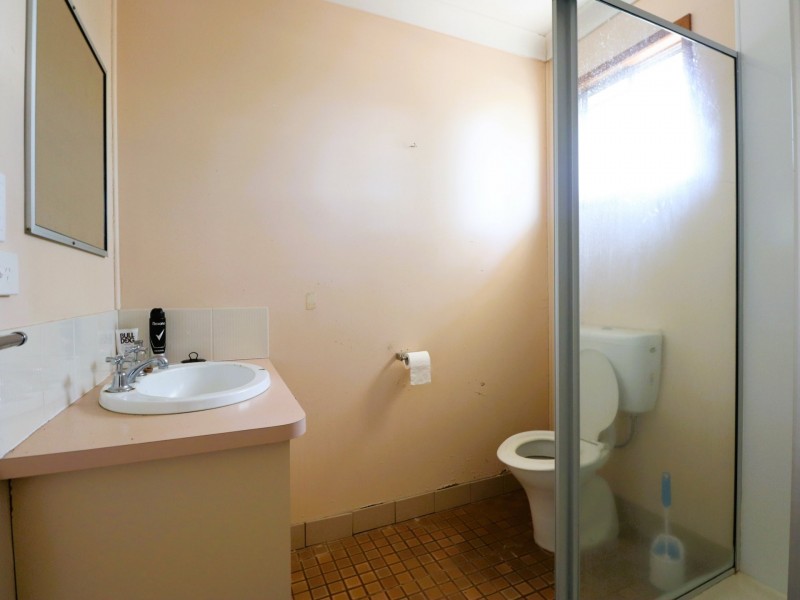 3 Timbury Street, Roma QLD 4455