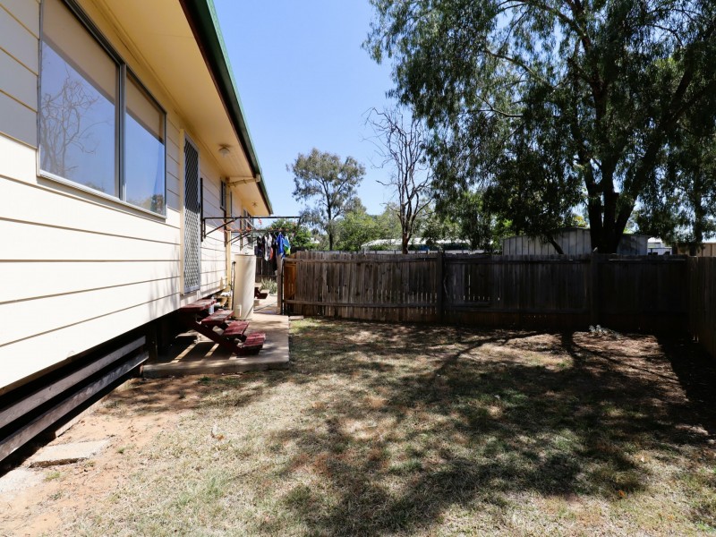 3 Timbury Street, Roma QLD 4455