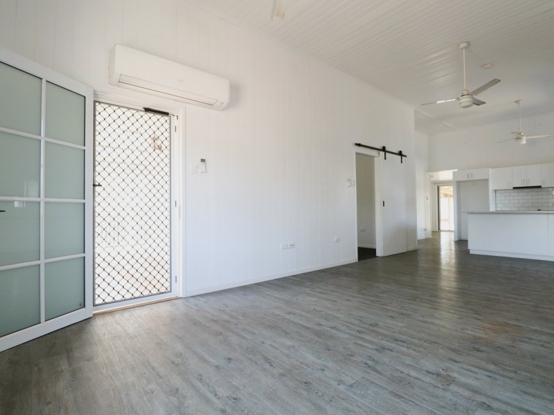 108 Arthur Street, Roma QLD 4455