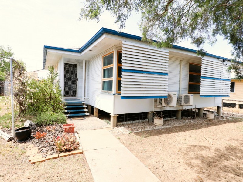 26 Downs Street, Roma QLD 4455