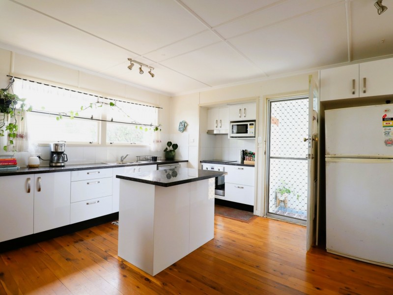 26 Downs Street, Roma QLD 4455