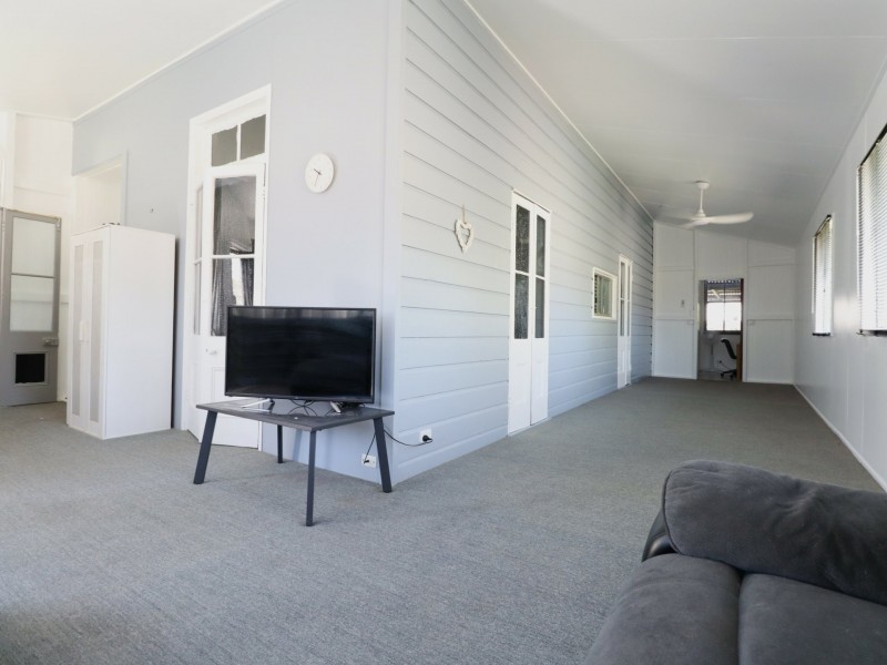 6 Conroy Street, Roma QLD 4455