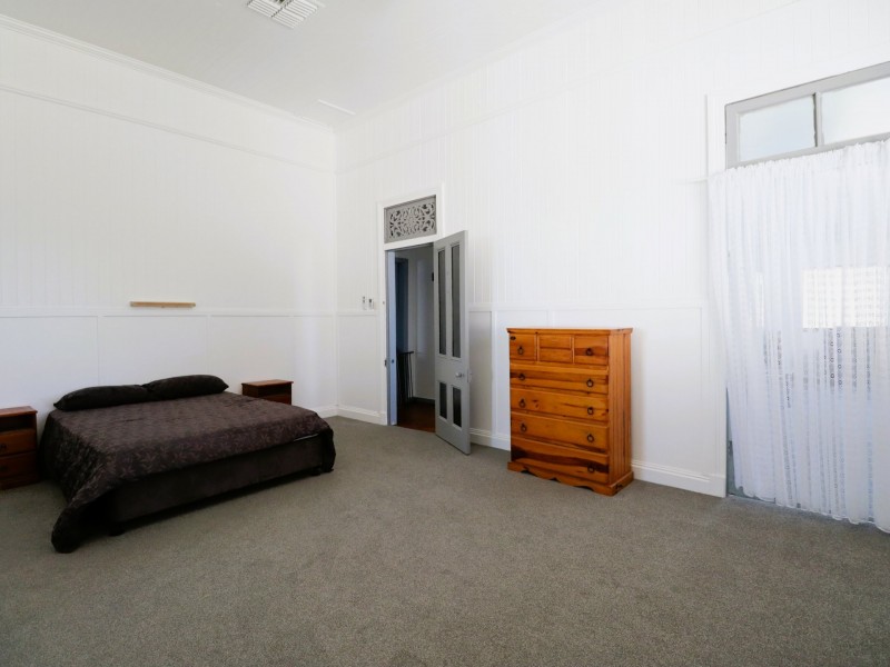 6 Conroy Street, Roma QLD 4455