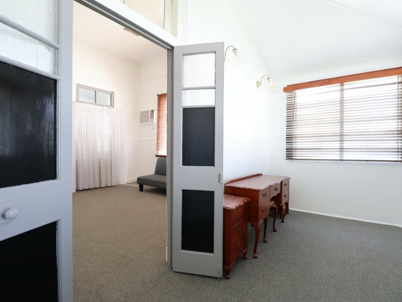 6 Conroy Street, Roma QLD 4455