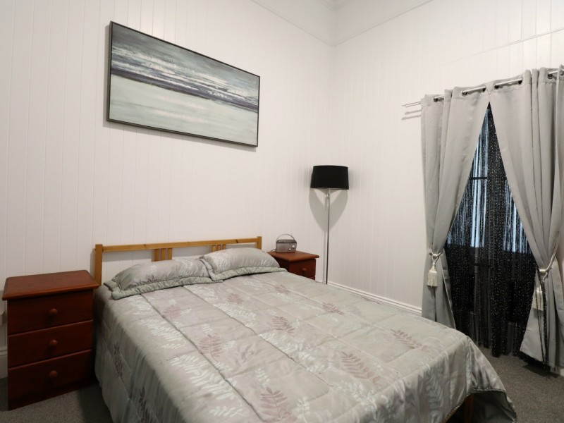 6 Conroy Street, Roma QLD 4455