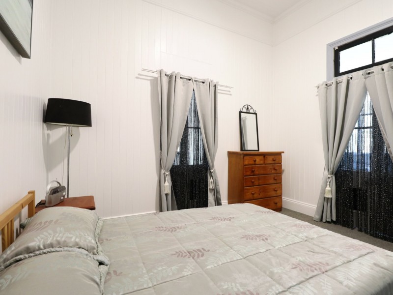 6 Conroy Street, Roma QLD 4455