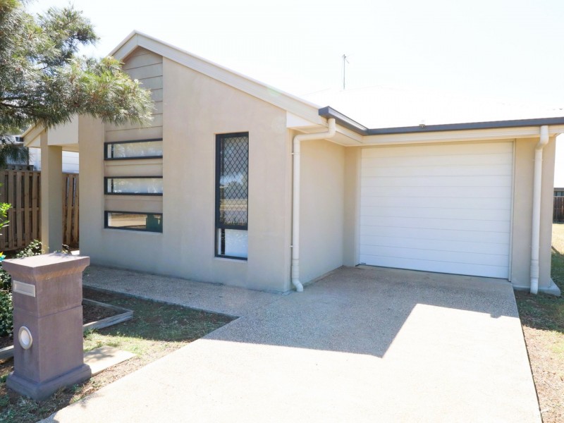 78 Currey Street, Roma QLD 4455