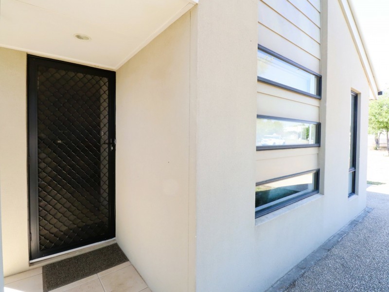 78 Currey Street, Roma QLD 4455