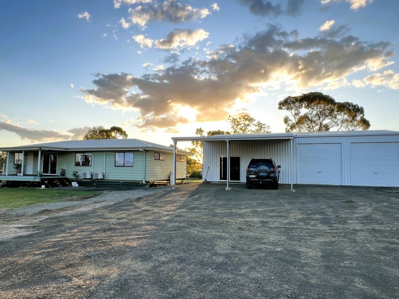 11 Roslyn Drive, Roma QLD 4455
