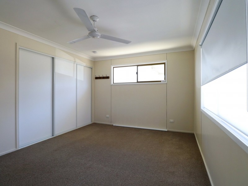 11 Roslyn Drive, Roma QLD 4455