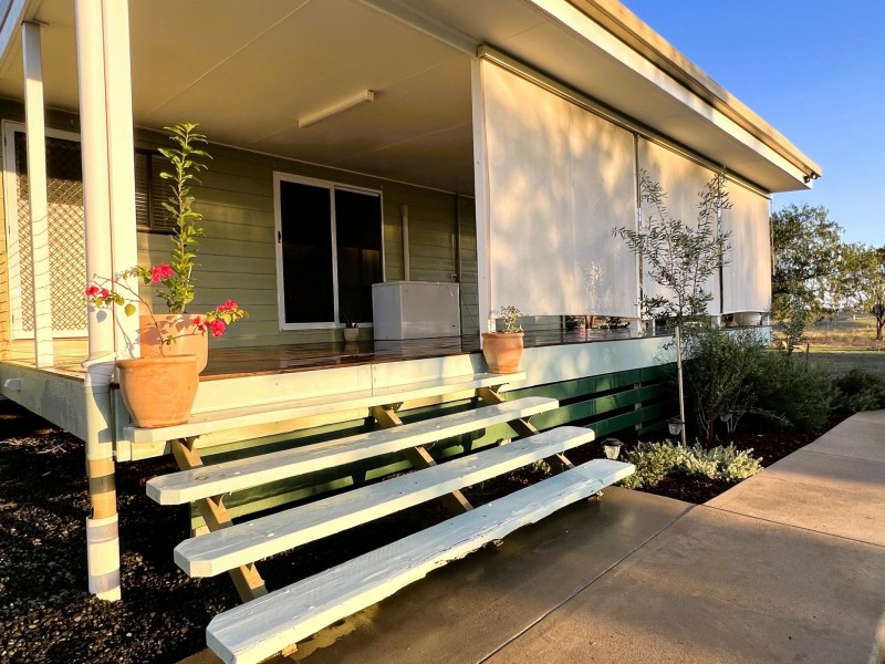 11 Roslyn Drive, Roma QLD 4455