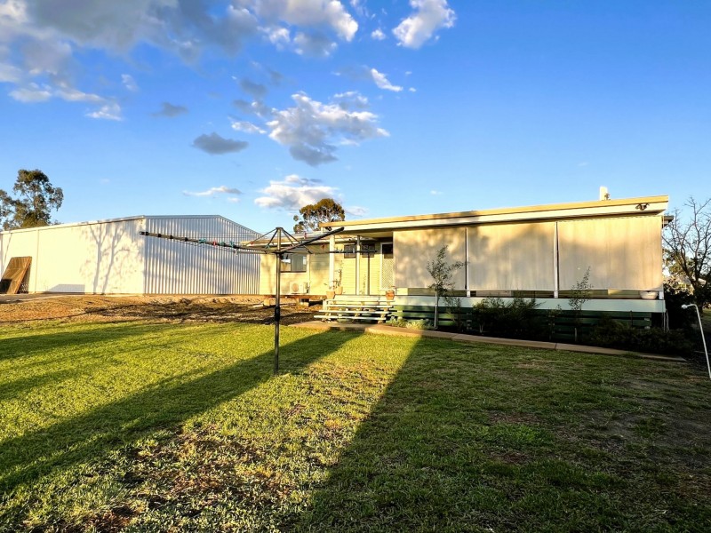 11 Roslyn Drive, Roma QLD 4455