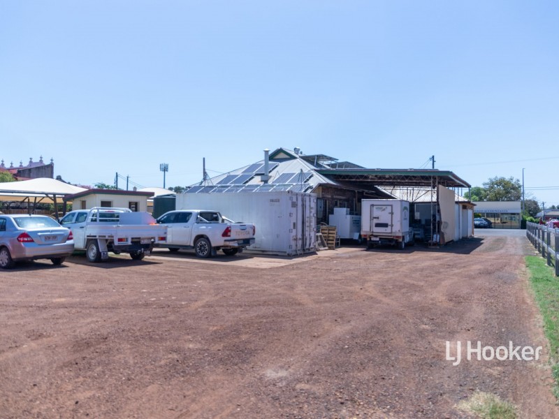 75 Arthur Street, Roma QLD 4455