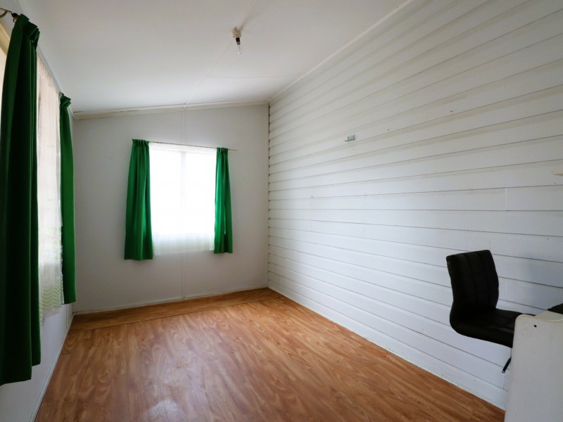 14 Queen Street, Amby QLD 4462