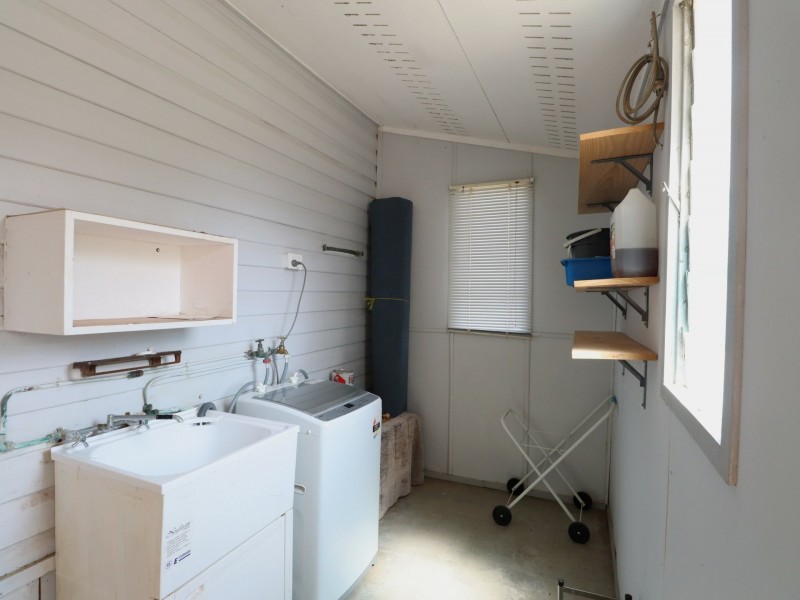 14 Queen Street, Amby QLD 4462