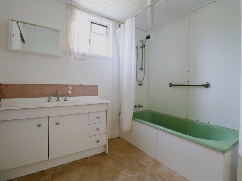 20 Dublin Street, Mitchell QLD 4465