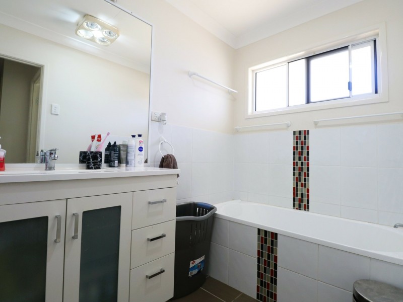 16 – 18 Wright Street, Roma QLD 4455