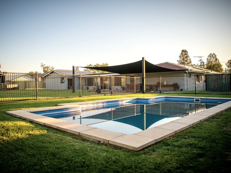 16 – 18 Wright Street, Roma QLD 4455