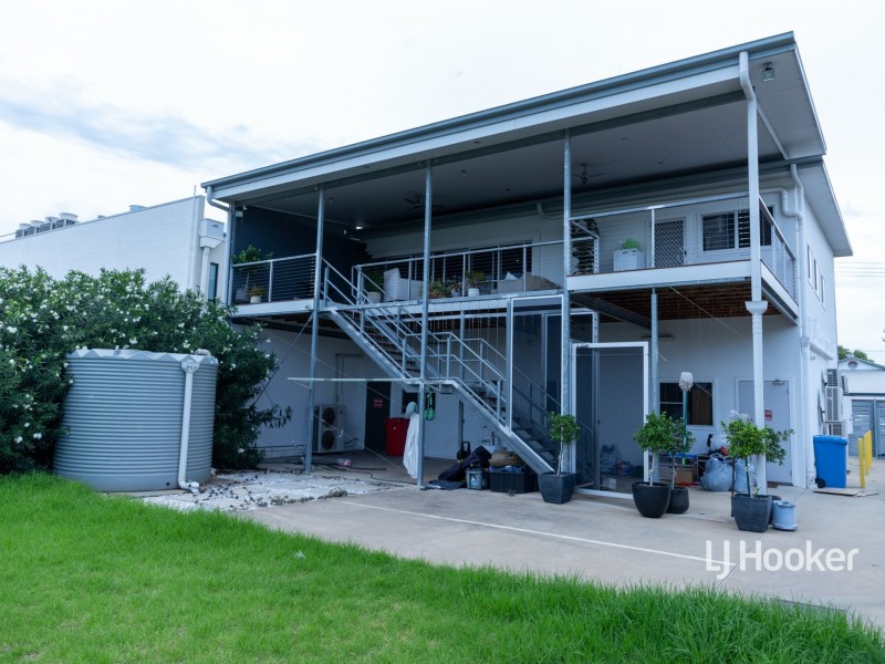 32 Hawthorne Street, Roma QLD 4455