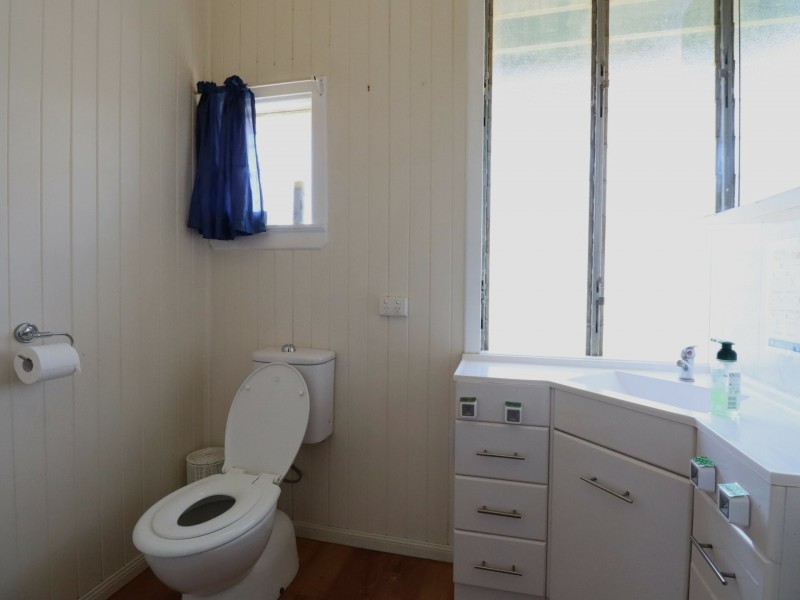 78 Hawthorne Street, Roma QLD 4455