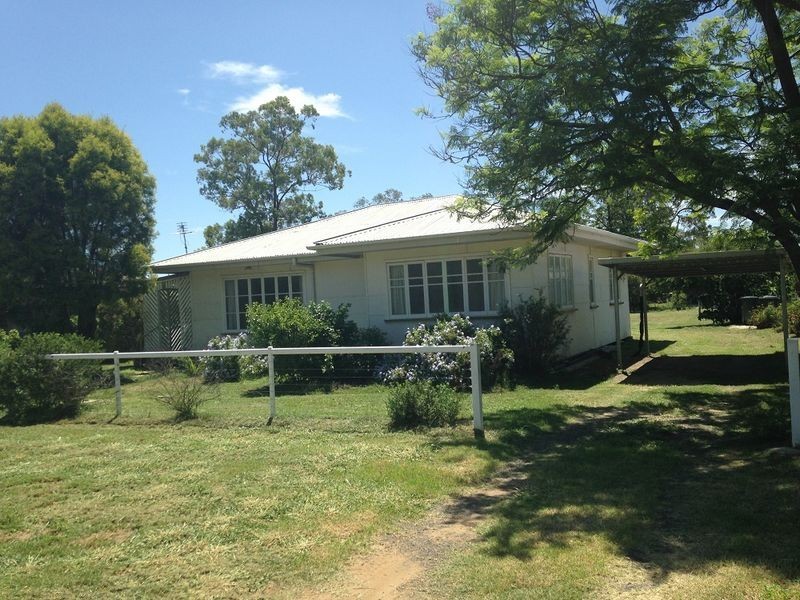 43 Annandale Street, Injune QLD 4454