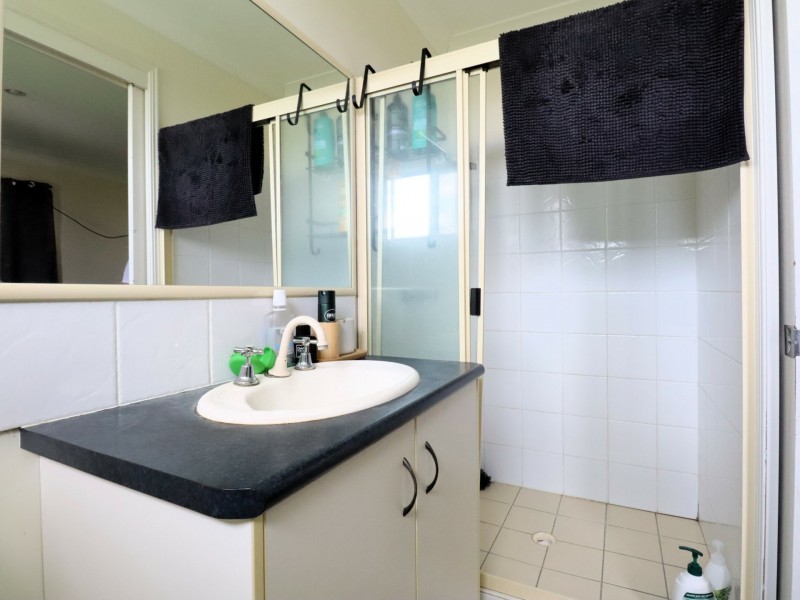 15 Karalee Court, Roma QLD 4455