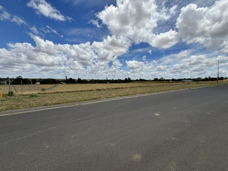 13-19 Wormwell Drive, Roma QLD 4455