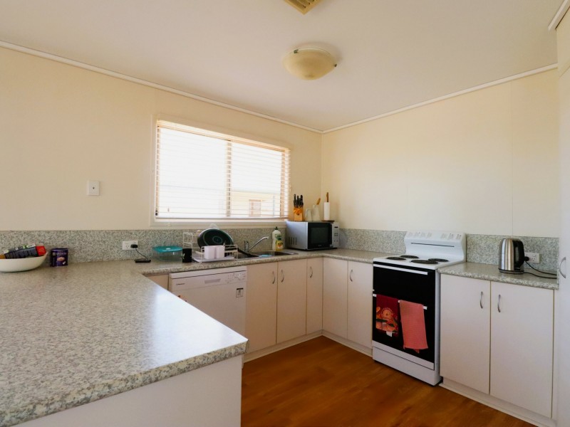 22 Luff Street, Roma QLD 4455