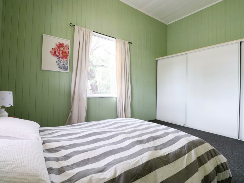 6 Twine Street, Roma QLD 4455