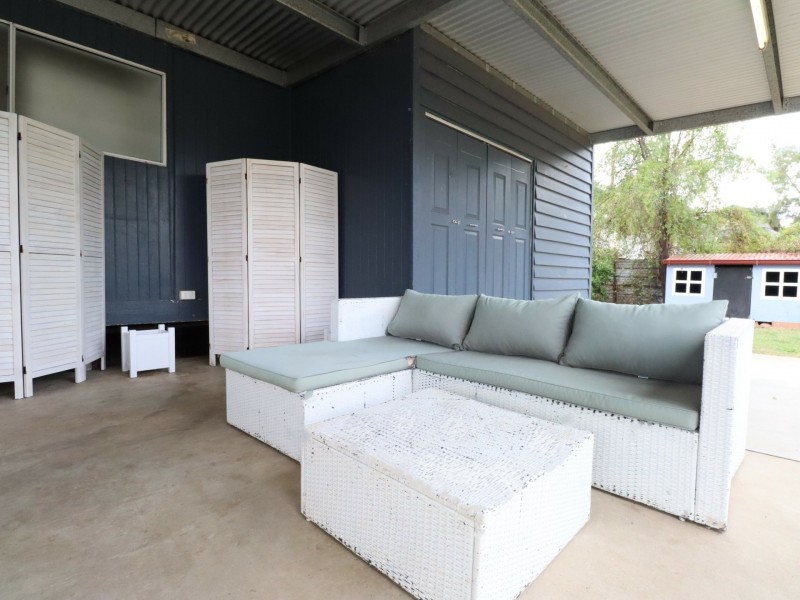 6 Twine Street, Roma QLD 4455