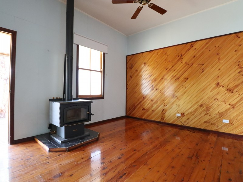 65 Quintin Street, Roma QLD 4455