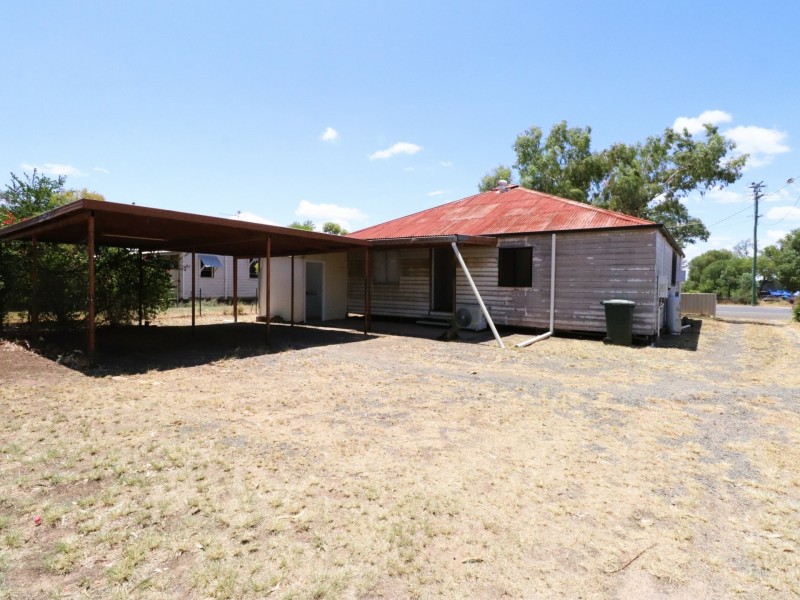 65 Quintin Street, Roma QLD 4455