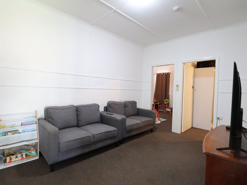 114 Arthur Street, Roma QLD 4455