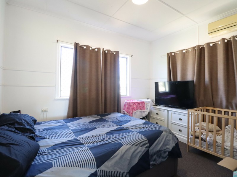 114 Arthur Street, Roma QLD 4455